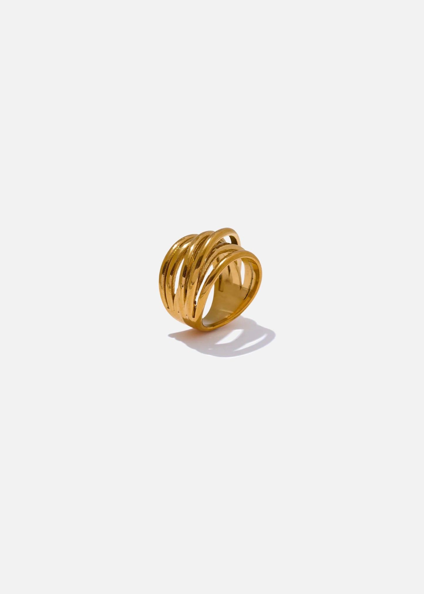 NOVA 18k Gold Plated Twist Ring